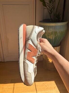 New Balance 237 Sneakers